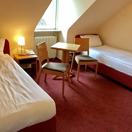 伊莉莎白萨加尔尼酒店 招待所